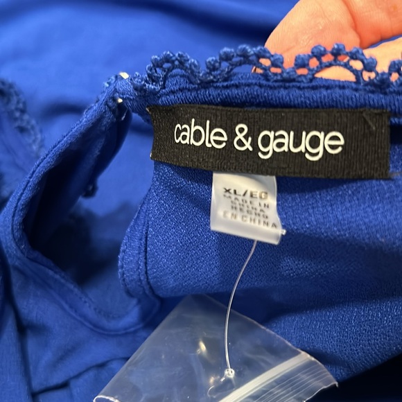 Cable & Gauge Lace Trimmed Top XL - Picture 5 of 7